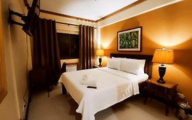 Spring Plaza Hotel  2*